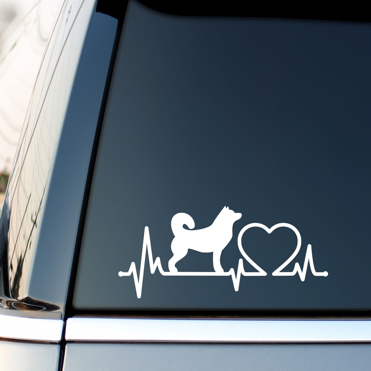 Siberian Husky Heartbeat vinyl decal for car, van or camper.